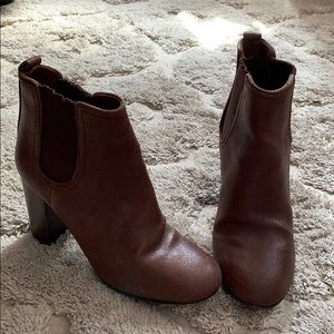 Tory Burch Brown Ankle Booties Size 6